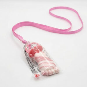 Babyvoetjes traktatie meisje roze ingepakt